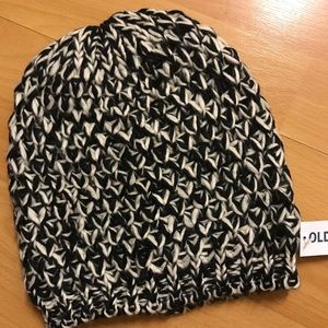 Beanie NWT